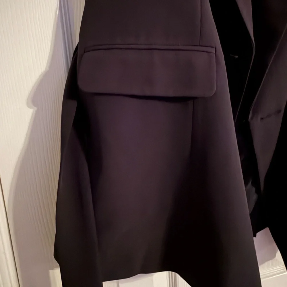 ASOS Black Sleeveless Blazer - Picture 8 of 14